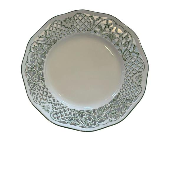 Schumann Germany Vintage Pierced Rim White and Green Dinner Plates - Picture 2 of 5